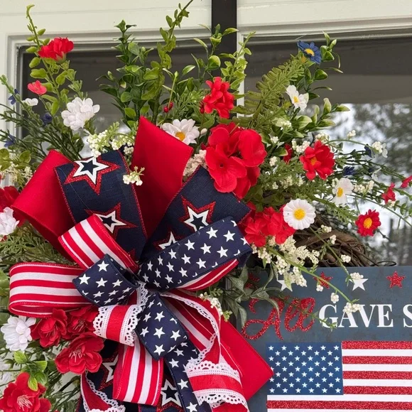 “All Gave Some” Patriotic Wreath - Picture 4 of 6